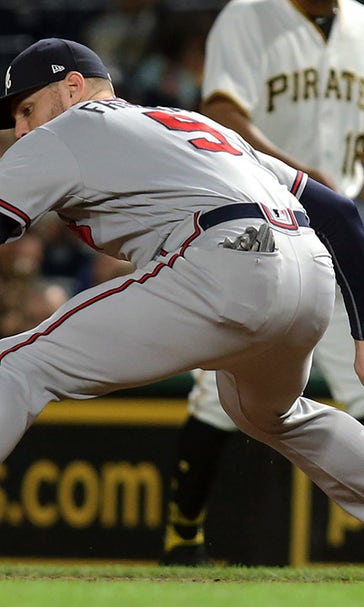 Braves' Freddie Freeman named Defensive Player of the Year at first base